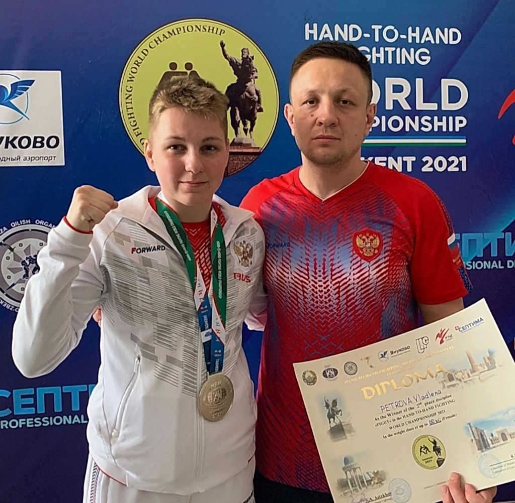 Серебро на Чемпионате мира по рукопашному бою